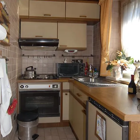 Haus Wessel Отель *